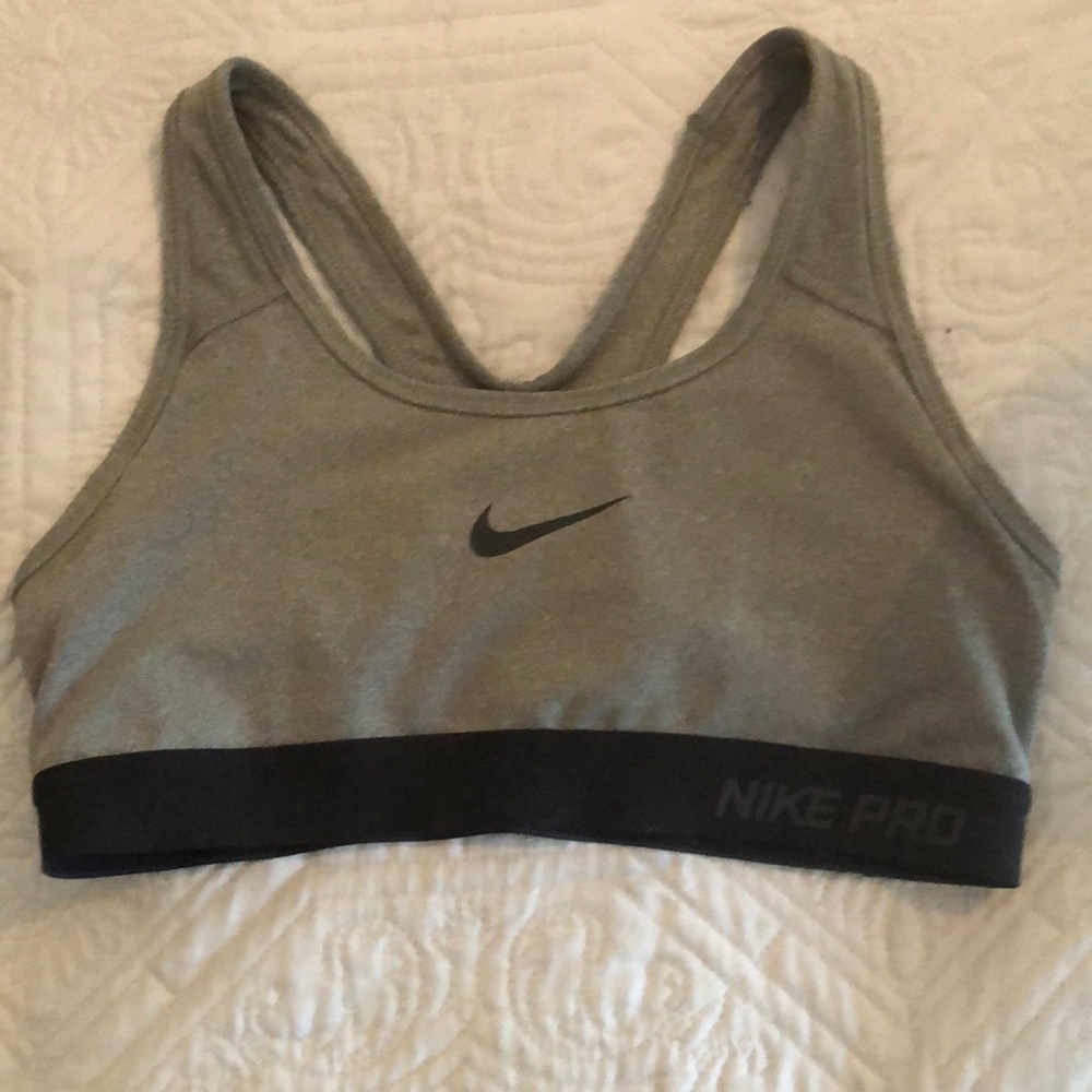 NIKE sports bra !